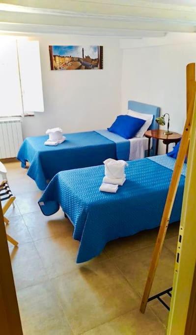 Dimora Con Finestra Sui Tetti Di Siena Apartment Exterior photo