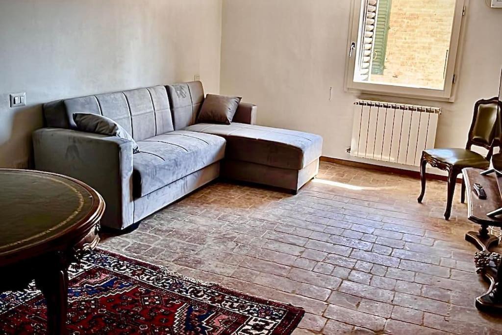 Dimora Con Finestra Sui Tetti Di Siena Apartment Exterior photo